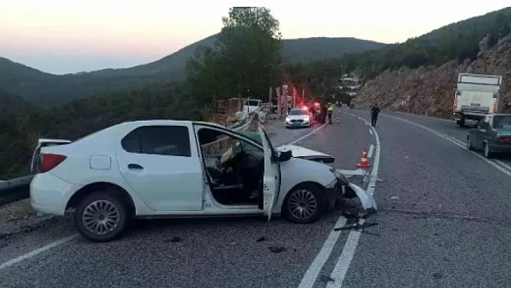 Muğla Seydikemer'de Trafik Kazası: 37 Yaşındaki Sürücü Hayatını Kaybetti