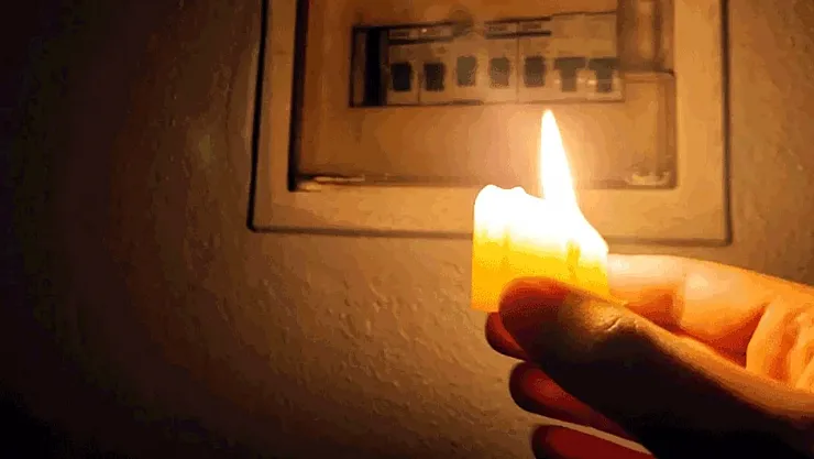 Mumlarınızı Hazırlayın: Malatya'da 10 Gün Elektrik Olmayacak