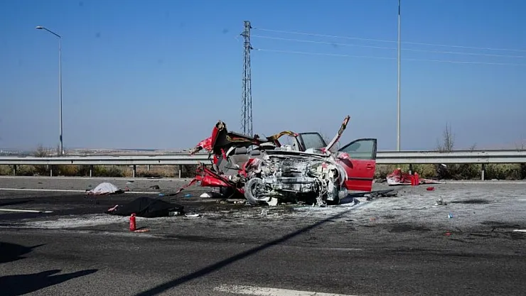 Niğde-Pozantı Otoyolu'nda Feci Kaza: Ölü Sayısı 3'e Yükseldi