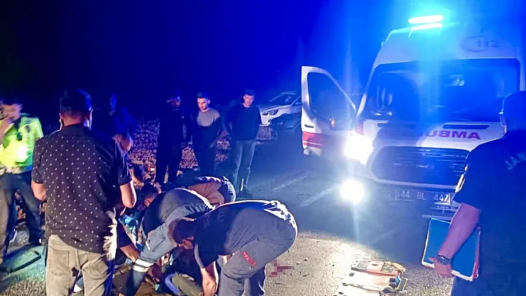 Otomobil traktöre çarptı! 1 yaralı