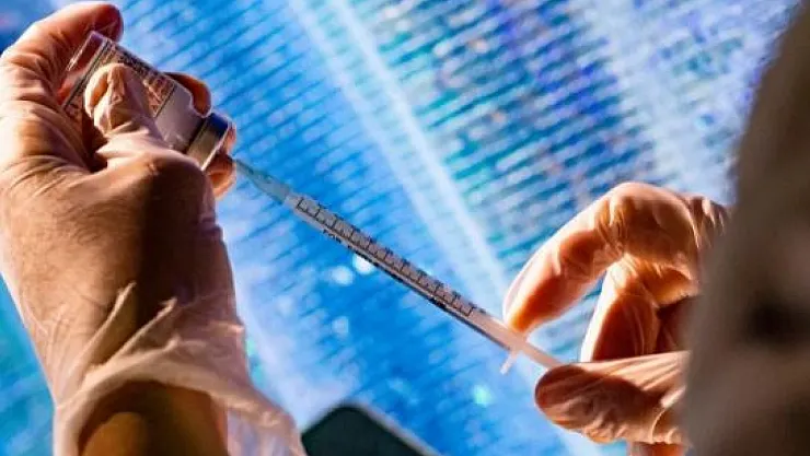 Rusya'dan Sağlıkta Tarihi Adım: Kanser Aşısı Kullanıma Hazır