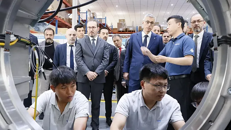 Sağlık Bakanı Memişoğlu Pekin'de Biopark Ziyareti Yaptı