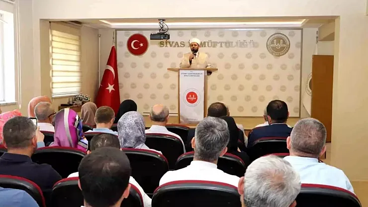 Sivas İl Müftülüğü'nde Görev Değişimi: Ahmet Celalettin Altunkaya Cübbesini Hasan Limon'a Devretti