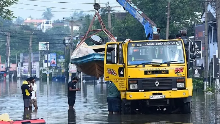 Sri Lanka'da Yıkım Büyüyor: Şiddetli Yağışlarda Can Kaybı 627'ye Ulaştı