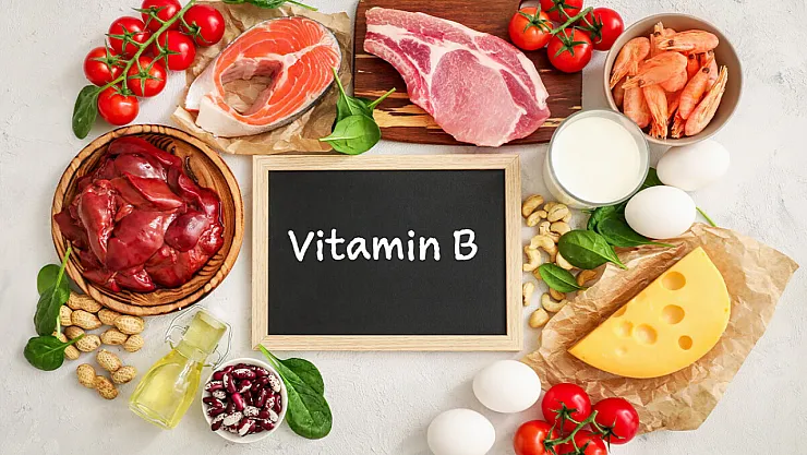 Sürekli Yorgun Musunuz? B12, D Vitamini ve Folik Asit Eksikliği Aynı Belirtiyle Kendini Gösteriyor!