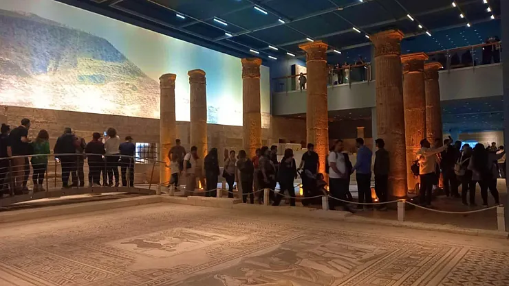 Tarihin Kalbinde Yeni Rekor: Zeugma Mozaik Müzesi'nde Yoğun İlgi