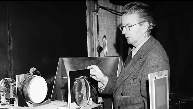 Televizyonun İlk Görüntüsü: Hurda Parçalarla Tarih Yazıldı