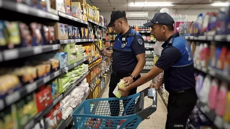 Türkiye Genelinde Gıda Denetimi Seferberliği: 2 Bin 125 İşletmeye 157 Milyon Lira Ceza