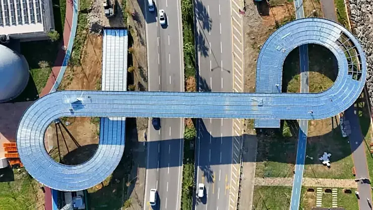 Türkiye'nin 11. Ekolojik Karayolu Köprüsü Yükseliyor