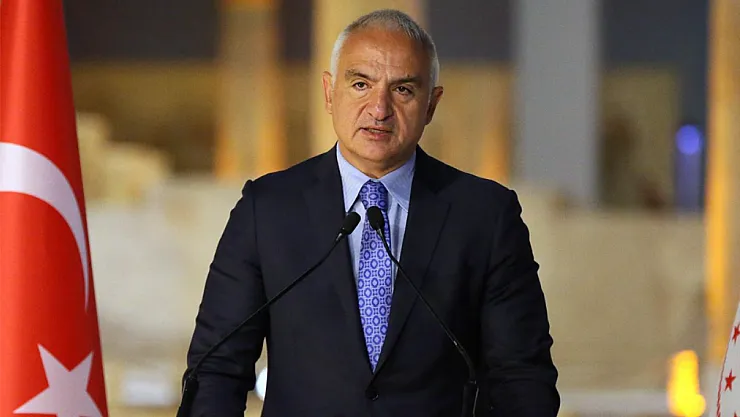 Turizmde Yeni Rekor! Türkiye 100 Milyon Ziyaretçiyi Nasıl Çekecek?