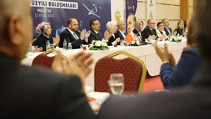 Usta Malatya'da! Türkiye Yüzyılı buluşmaları Malatya'da gerçekleşti