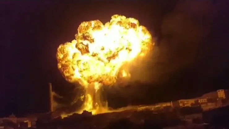 Yemen'in Başkenti Sana'da Şiddetli Patlamalar: Elektrik Santrali Yakınında Gerilim Tırmanıyor