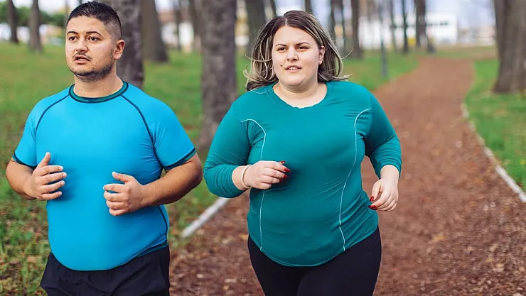 Yeni Araştırma Tıp Dünyasını Şaşırttı: Fazla Kilolu Bireylerde Ölüm Riski Daha Düşük Çıktı