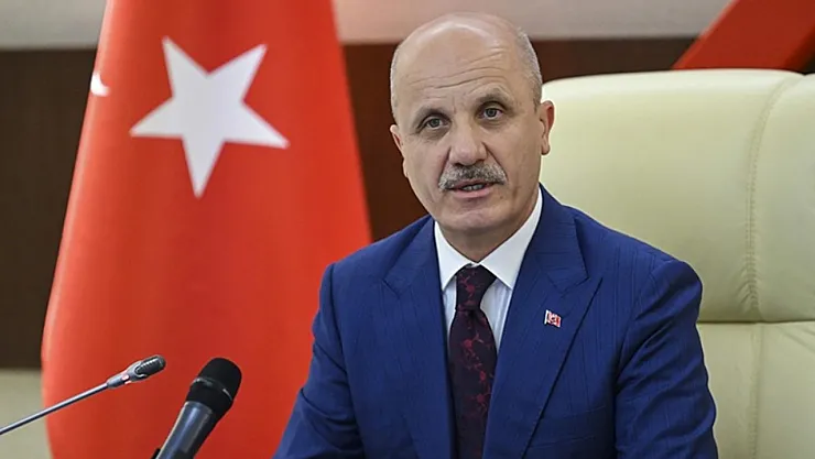 YÖK'ten Üniversitelere Yeni Dönem: Başarılı Öğrenciler Lisansı 3 Yılda Bitirebilecek!