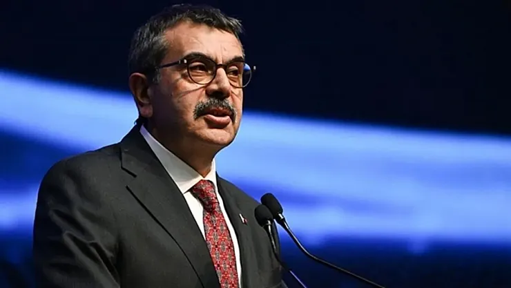 Zorunlu Eğitimde Yeni Dönem: 12 Yıllık Sistem Kısalıyor, Bakan Tekin Ayrıntıları Açıkladı