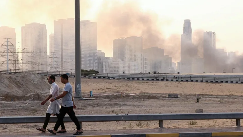 BAE'de Petrol Tesislerine İHA Saldırısı: Faaliyetler Durduruldu!