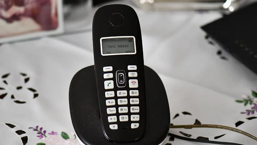 Bir Devrin Sonu: Ankesörlü ve Sabit Telefonlar Tarihe Karışıyor!