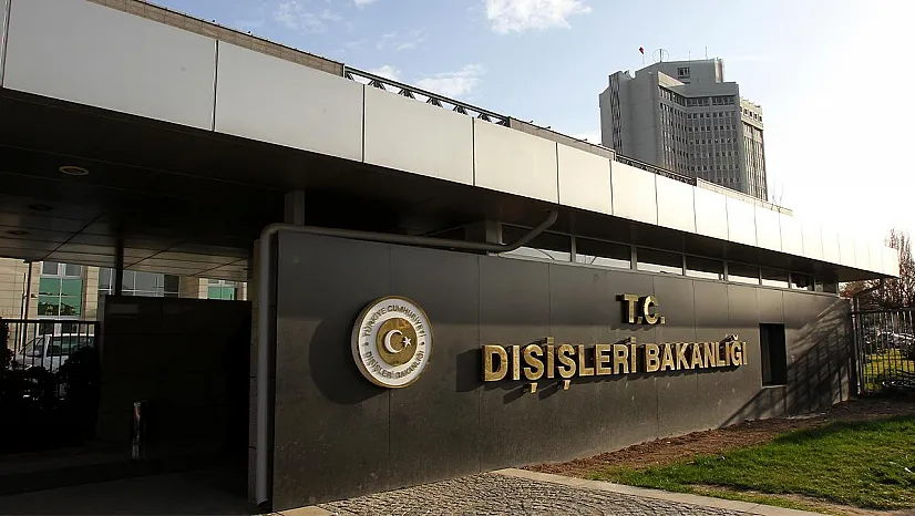 Ege'de Hatlar Yeniden Gerildi! Ankara'dan Atina'nın Tek Taraflı Hamlesine Karşı Sert Tepki