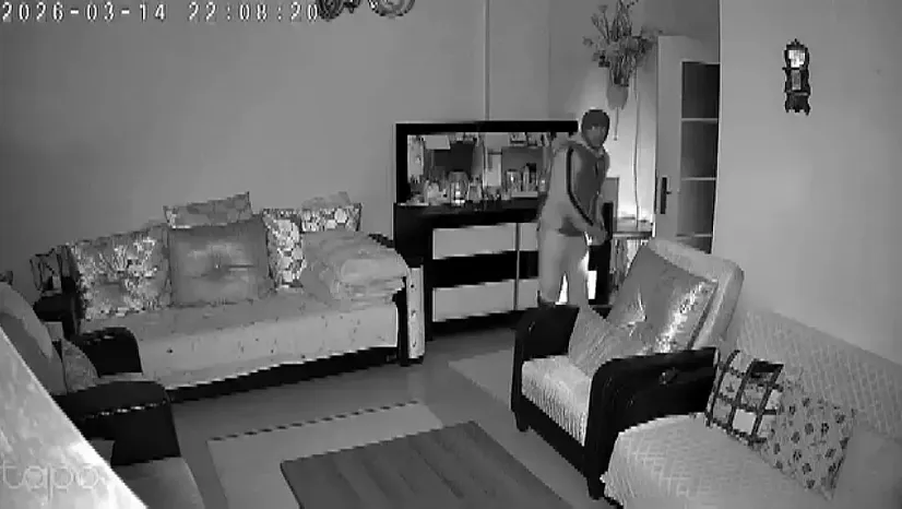 Fatih'te Güvenlik Kamerası Sayesinde Hırsızlık Önledi