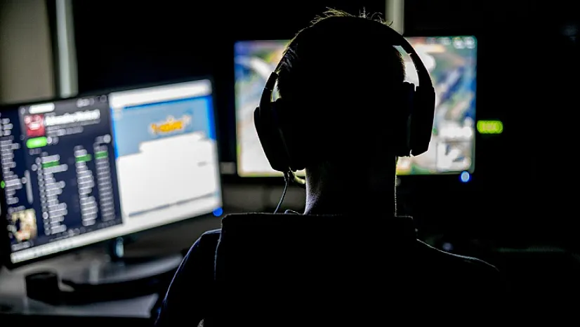 FETÖ Bağlantılı Hesaplara Yargı Kararıyla 379 Hesaba Erişim Engeli!