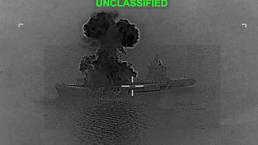 Hint Okyanusu'nda Kanlı Saldırı: İran'dan ABD'ye Sert Misilleme Mesajı!