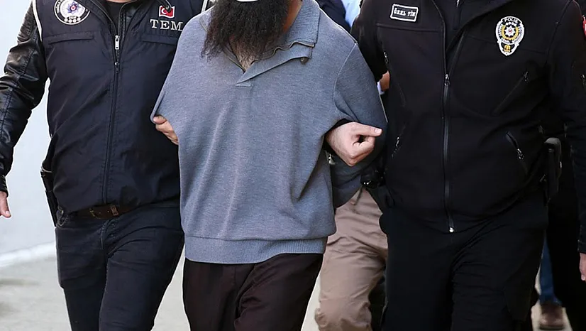 İstanbul Merkezli Üç İlde Düzenlenen Eş Zamanlı DEAŞ Operasyonlarında Çok Sayıda Şüpheli Gözaltına Alındı