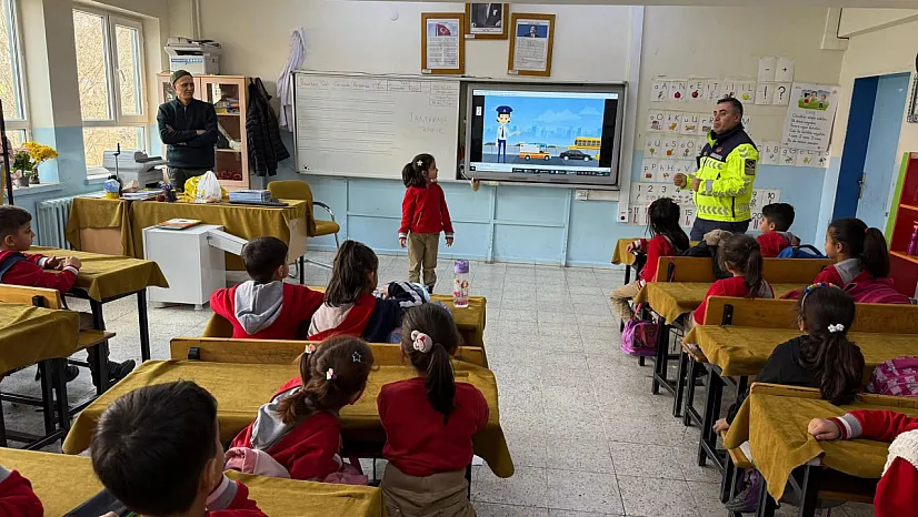 Malatya'da İlkokul Öğrencilerine Uygulamalı Trafik Bilinci Semineri