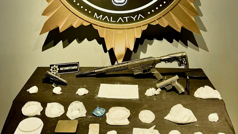 Malatya'da Narkotik Darbesi: Kilolarca Metamfetamin Yakalandı!