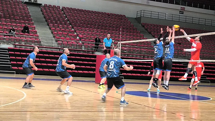 Voleybolda Malatya ekibi Türkiye üçüncüsü oldu