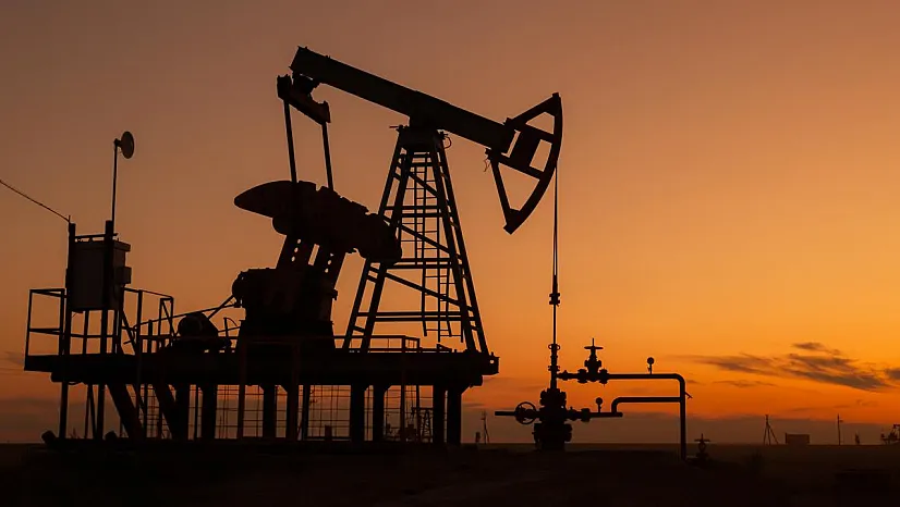 Petrol Fiyatları Yeniden Tırmanışta! Trump'ın Açıklamaları Ve Hürmüz Krizinde Son Durum