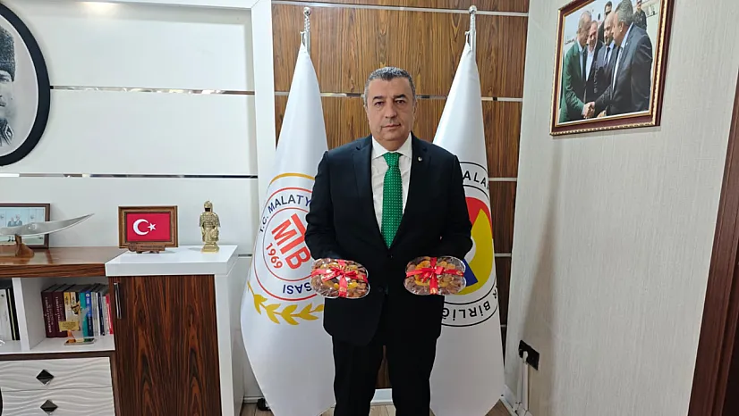 TEKNOFEST İçin Malatya'ya Gelenlere Kayısı Sürprizi!