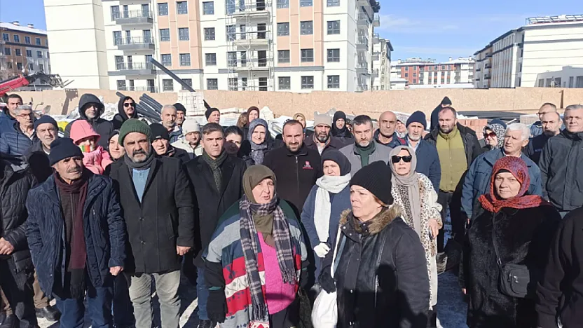 3 Yıllık Bekleyiş Hayal Kırıklığıyla Bitti! Kavaklıbağ Sakinleri İsyanda