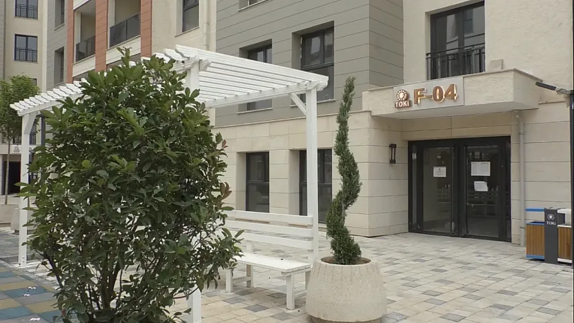 Anahtarlarını Aldılar, Mağduriyet Bitmedi! Malatya'da Yeni Konutlarda Sıcak Su Krizi