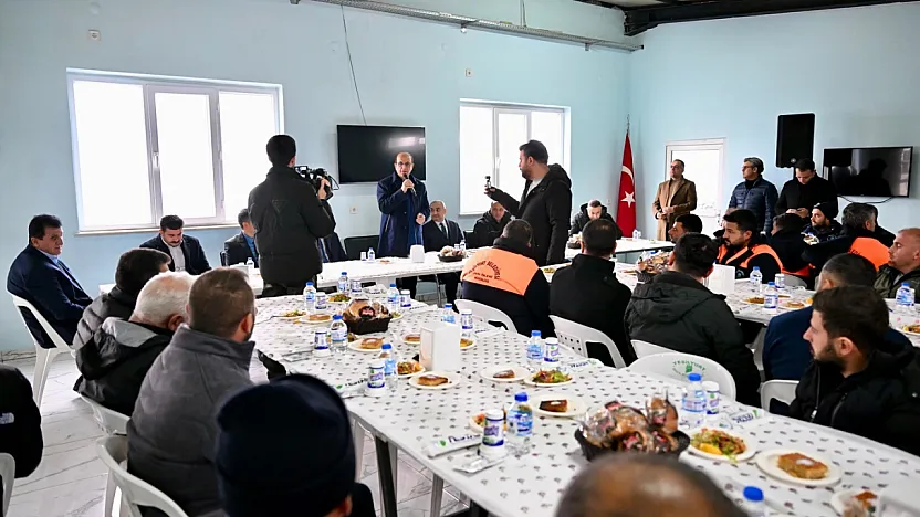 Başkan Geçit'ten Fen İşleri Personeline Moral Mesajı!