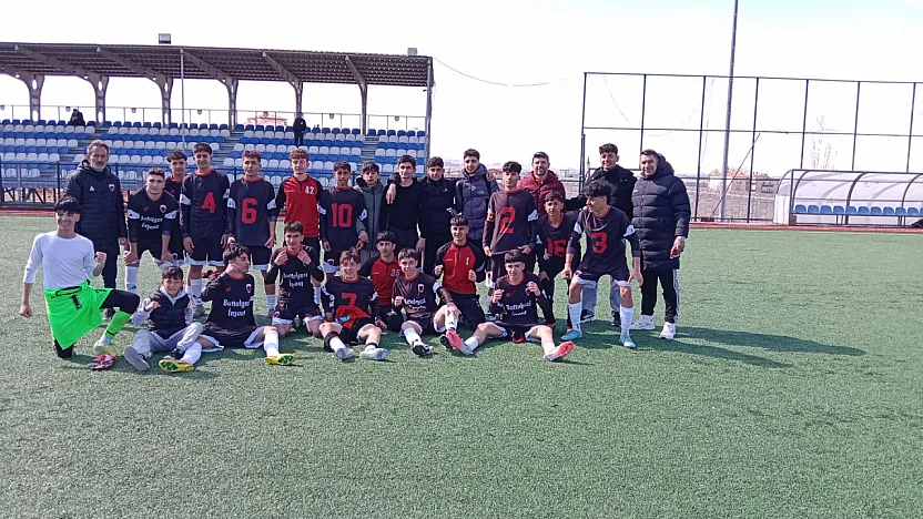 Battalgazi Belediyespor U16, Finalde Taçlandı