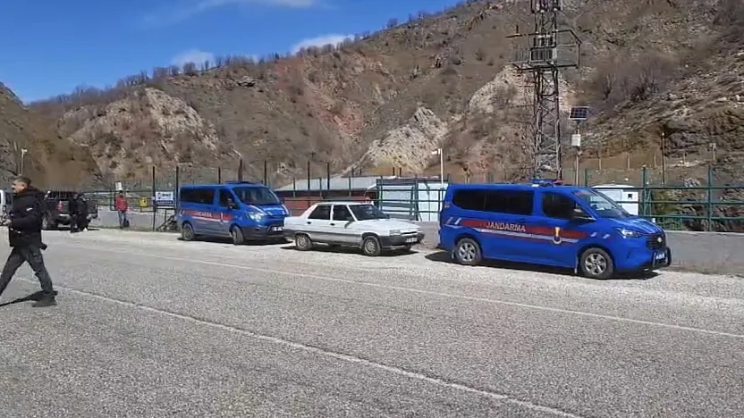 Çelikhan'da 8 Yaşındaki Fırat İçin Umutlu Arama