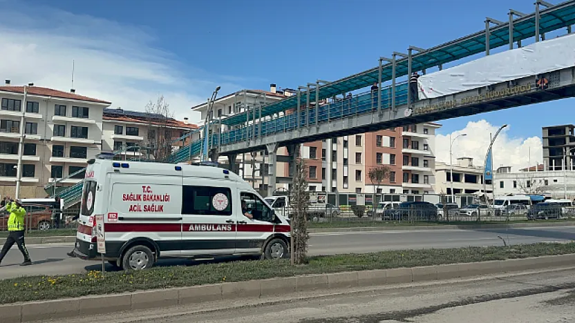 Çevreyolu ve Beylerderesi'nde Ekipler İntihar Girişiminde Bulunan İki Kişiyi İkna Etti!