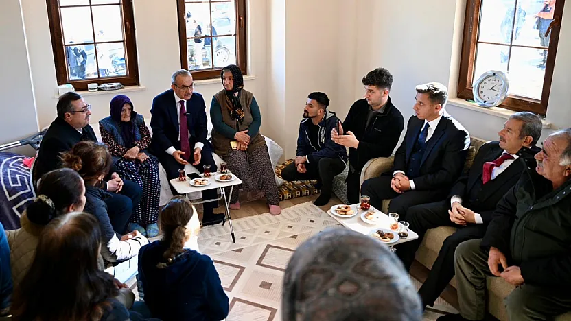 Darende'de Beklenen Köy Evleri Teslim Edildi