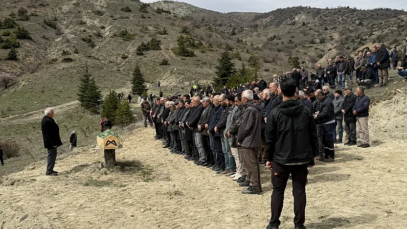 Hekimhan'da Yürek Yakan Veda! İşçi Son Yolculuğuna Uğurlandı