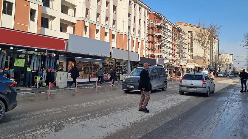 İnönü Caddesi'nde Tahliye Krizi! Esnaf Vali Yavuz İle Görüştü