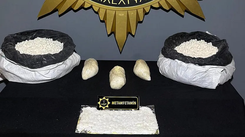 Kale Uygulama Noktasında Uyuşturucu Sevkiyatı Engellendi!