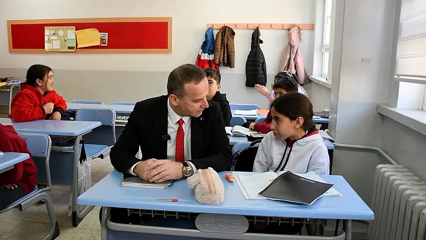 MAGİNDER'den Anlamlı Ziyaret! Malatya Kırsalında 23 Nisan Coşkusu