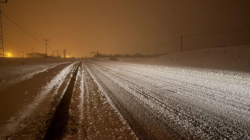 Malatya-Adıyaman Yolunda Kar Alarmı!