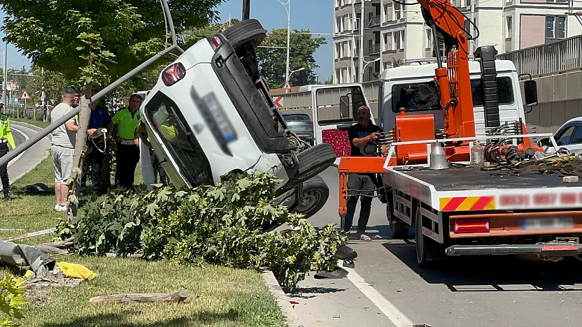 Malatya Battalgazi Alt Geçidi'nde Kaza! 3 Kişi Yaralandı