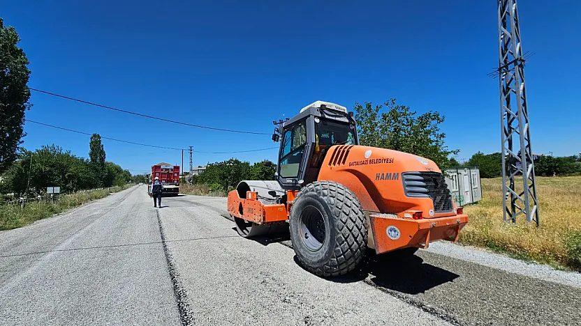 Malatya Battalgazi'de Mahalle Mahalle Yol Yenileme Çalışması Sürüyor!