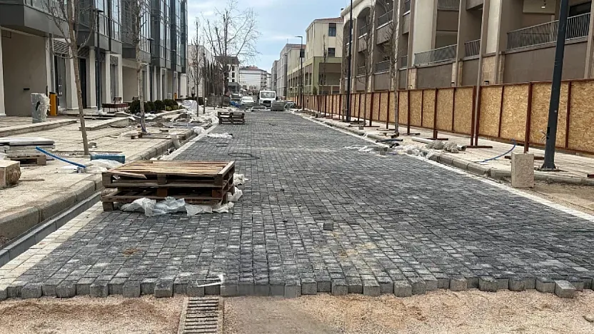 Malatya Çarşısı Kabuk Değiştiriyor Granit Küp Taşlarla Estetik Dönüşüm
