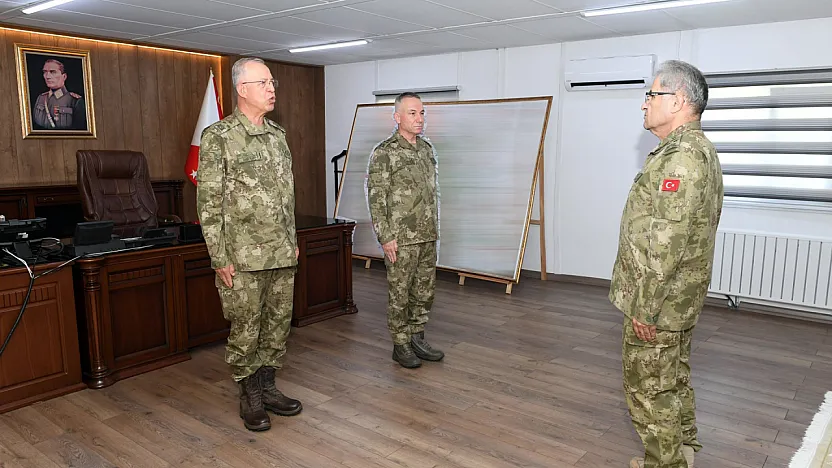 Malatya'da 2'nci Ordu'da Komuta Değişti! Yeni Komutan Görevine Başladı
