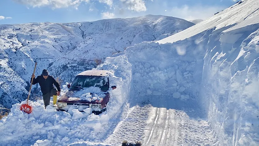 Malatya'da 3 Metre Derinden Çıkan Şey Şaşırttı!