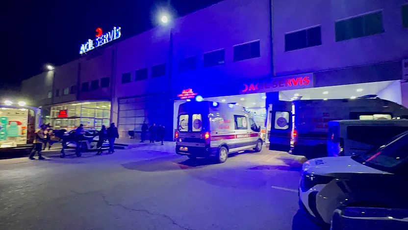 Malatya'da Arefe Günü Trafik Magandaları Dehşet Saçtı: 2 Yaralı!