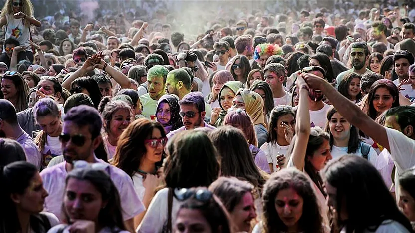 173 Bin Bekar! Malatya'da Gençler Evliliğe Neden Uzak?